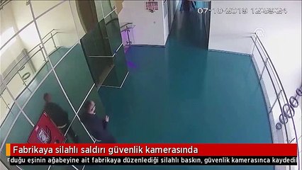 Fabrikayı basıp dehşet saçtı !