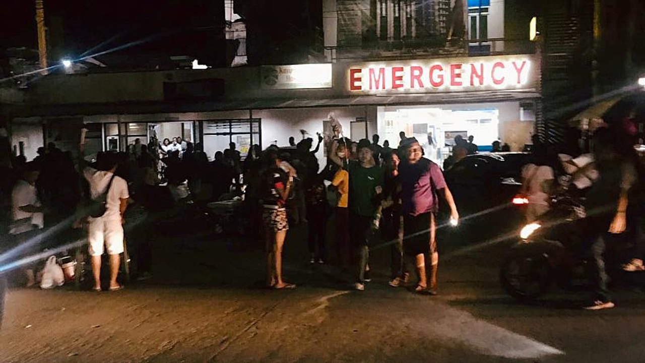 Philippinen: erbeben der stärke 6,4