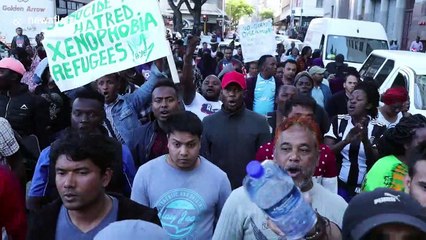 Refugees march through Cape Town demanding assistance to leave South Africa