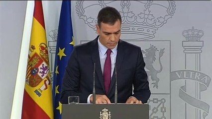 Sánchez descarta actuar mientras los CDR vuelven a convertir Barcelona en una batalla campal