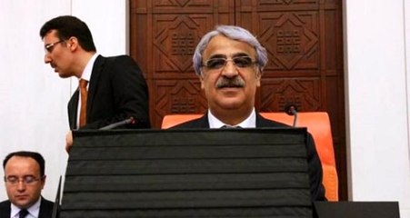 TBMM Başkanvekili Mithat Sancar hastaneyle kaldırıldı