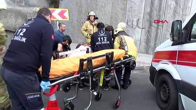 Başakşehir'de işçi servisi kaza yaptı