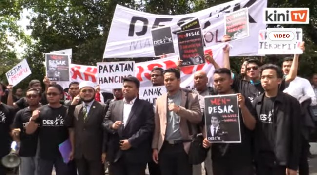 Protes depan Parlimen kerana kecewa Belanjawan 2020 tidak sentuh golongan mahasiswa