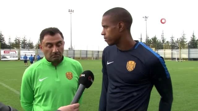 (Özel Haber) Ricardo Faty: Beşiktaş maçını taraftarımız önünde kazanmak istiyoruz