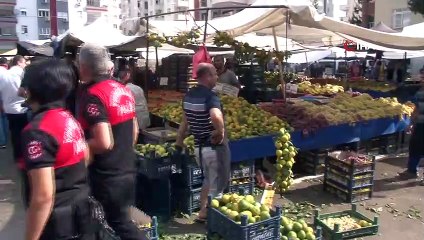 Pazarcıların yer kavgası vatandaşları mağdur etti