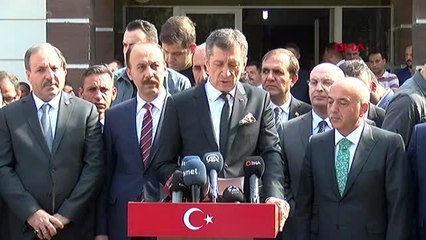 Şanlıurfa milli eğitim bakanı ziya selçuk, akçakale'de açıklama yaptı 2