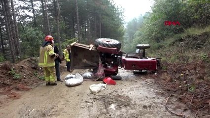 Bursa kestane toplamaya gitti, traktörün devrilmesi sonucu öldü