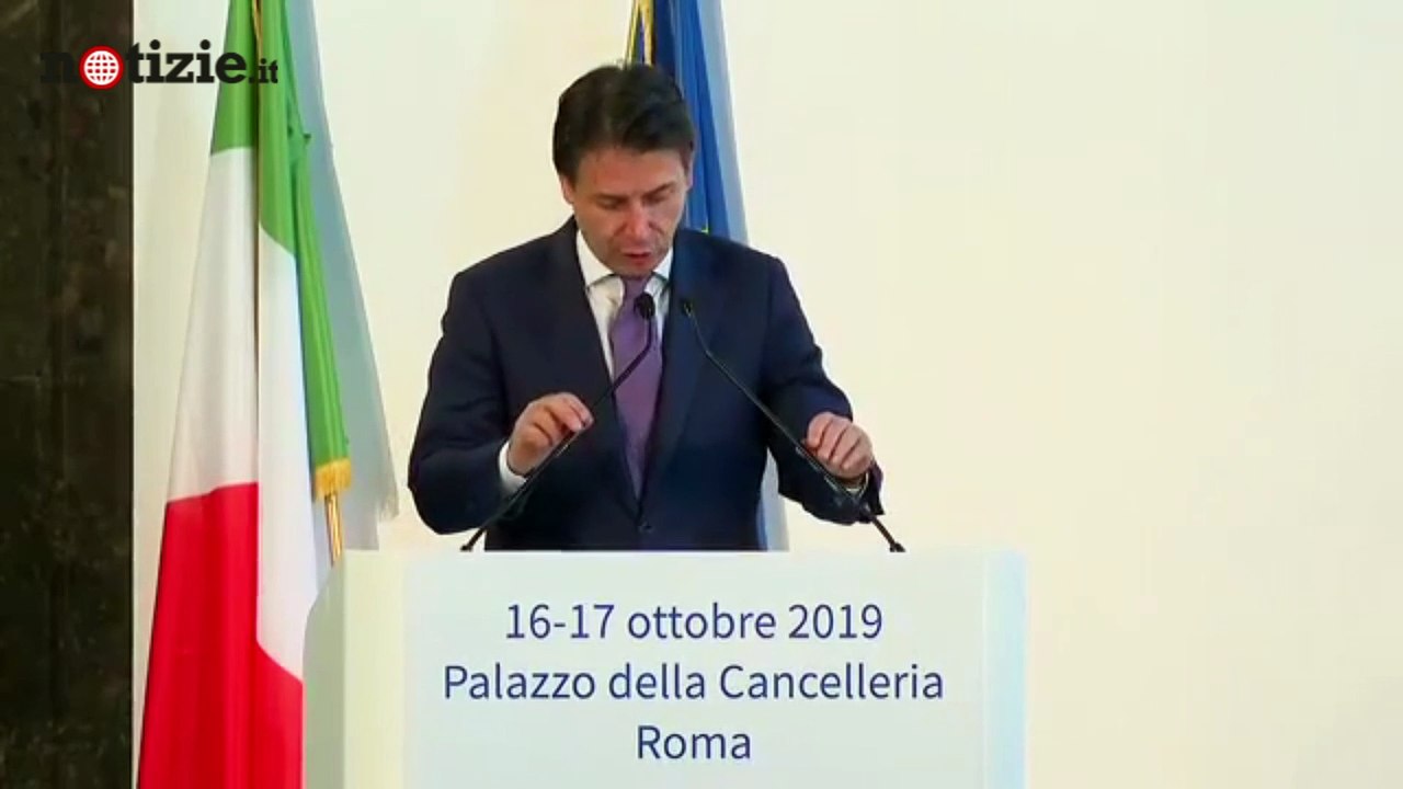 Conte sulla transizione energetica italiana: "Il futuro è un progetto green" | Notizie.it