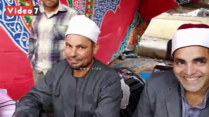 دعاة أزهريون يردون على استفسارات المواطنين بجوار السيد البدوى بطنطا