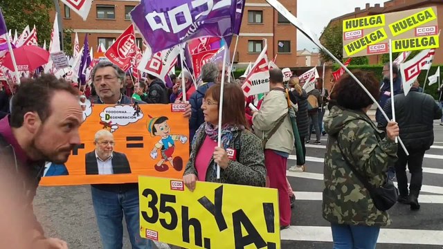 Un millar de empleados públicos reivindica las 35 horas