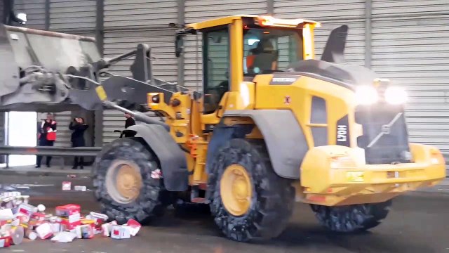 Les douanes de Nancy procèdent à la destruction de 1,5 tonnes de tabac de contrebande