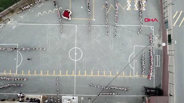 Sultangazi'de öğrencilerden barış pınarı harekatına destek