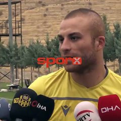 "Ay-Yıldızlı bayrağı hep göğsümde taşıyacağım"