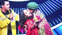 Indian Idol 11 Contestant Kiss On Playback Singer Neha Kakkar Cheek