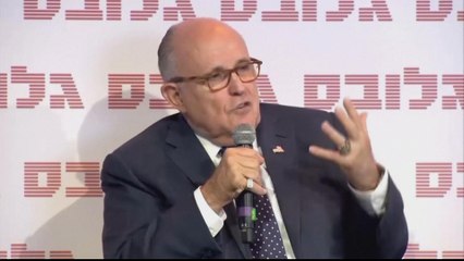 Tải video: Rudy Giuliani in focus in Trump impeachment inquiry