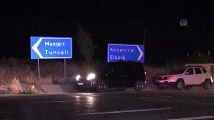 Hafif ticari araç ile tır çarpıştı: 4 ölü, 1 yaralı