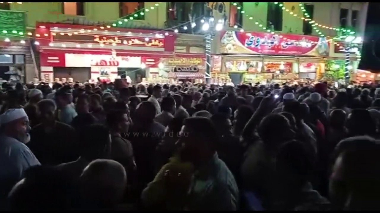 "مدد يا شيخ العرب".. آلاف "العاشقين" يحتفلون بمولد السيد البدوي