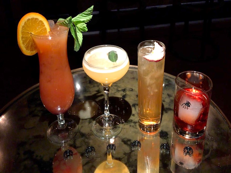 SPOOKY SPEAKEASY! Halloween drinks at Captain's...