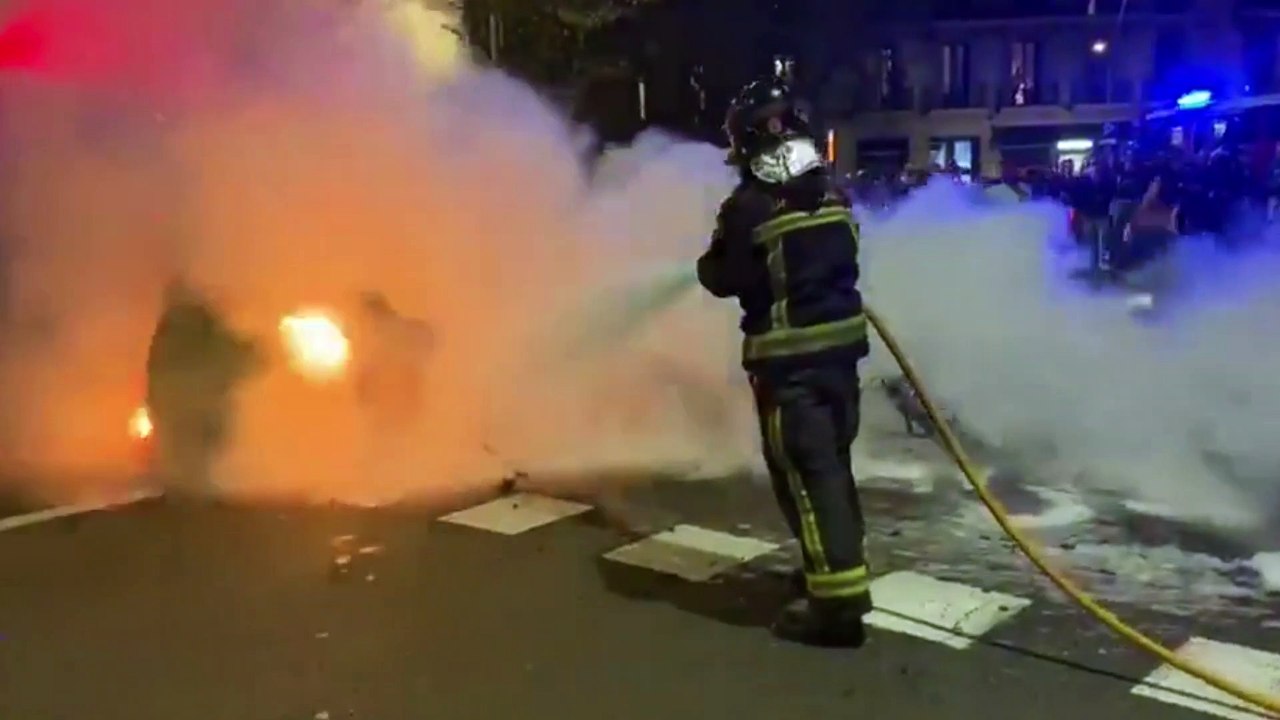 Cuarta noche seguida de disturbios en Barcelona