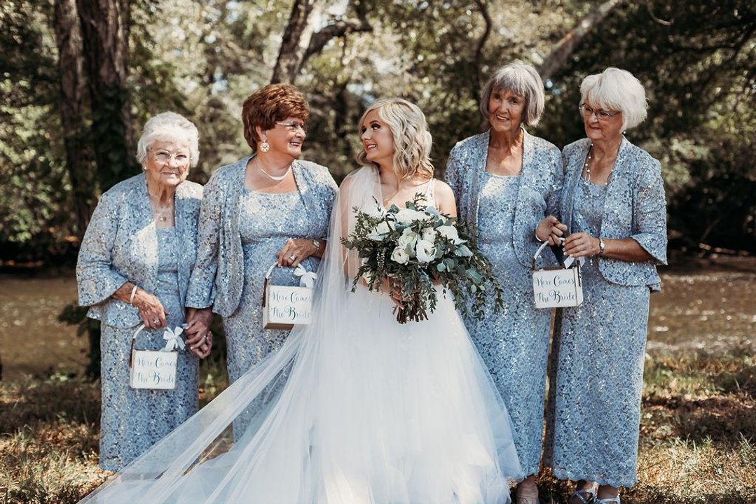 This Tennessee Bride's 4 Grandmothers Served as...