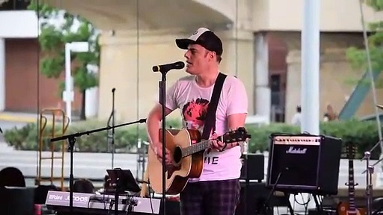 Marc Martel - Unchained Melody Live at Fanboy Expo 2019