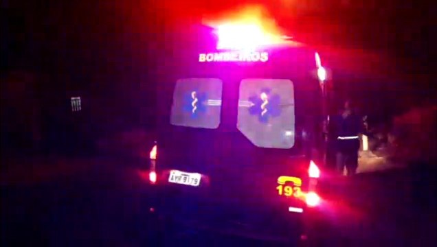 Homem é socorrido pelos Bombeiros no Bairro Guarujá
