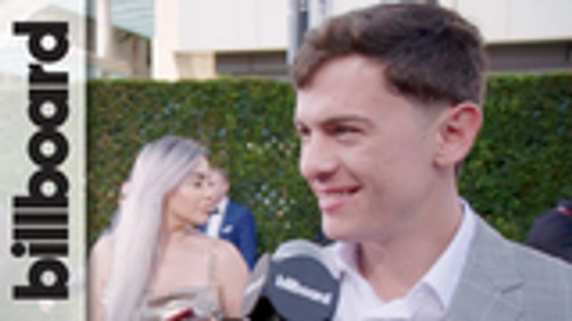 Guaynaa Reveals He'd Love to Collaborate With Marc Anthony, Drake & Post Malone | Latin AMAs 2019