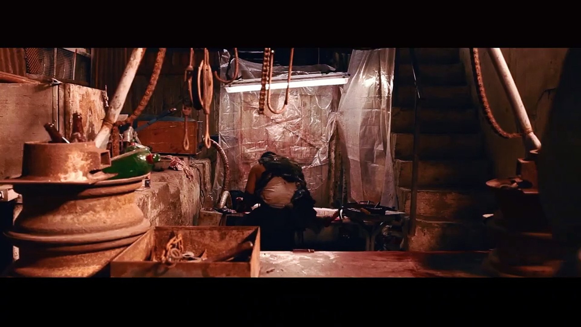 "Scavenger": una desagradable película de explotación y futuro postapocalíptico