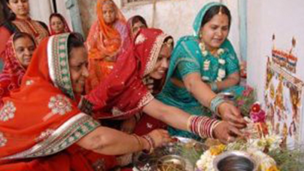 अहोई अष्टमी व्रत में जरूर करें ये 8 काम, नहीं तो संतान को होगा कष्ट | Ahoi Ashtami 2019 | Boldsky