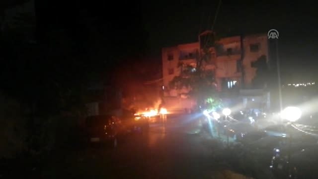 Lübnan'da hükümet karşıtı gösterilere polis müdahale etti (2)