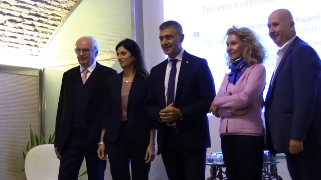 Raggi - Il turismo o è sostenibile o non è turismo (17.10.19)