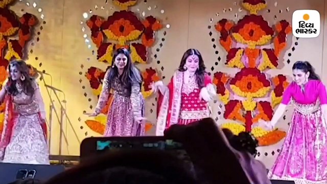 રિલેટીવના લગ્નમાં અંબાણી લેડિઝનો ડાન્સ, ‘કિસના’ સોંગ પર થીરક્યા નીતા અંબાણી