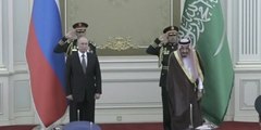L'hymne russe massacré par l'Arabie Saoudite (Quotidien) - ZAPPING ACTU HEBDO DU 18/10/2019
