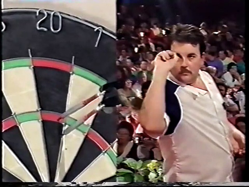 BDO World Darts Championship Final 1992 - Mike Gregory vs Phil Taylor  2of4
