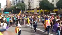 Las 'marchas por la libertad' van llegando al centro de Barcelona entre aplausos y cánticos