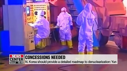 Télécharger la video: Former U.S. nuke envoy says N. Korea, U.S. should reach an 'interim deal' to move towards 3rd summit