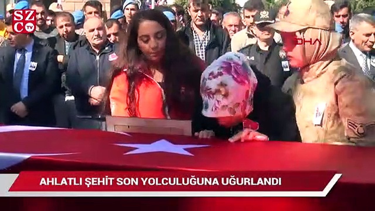Ahlatlı şehit son yolculuğuna uğurlandı