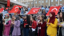 Kız öğrencilerden Barış Pınarı Harekatı’na asker selamıyla destek - KÜTAHYA