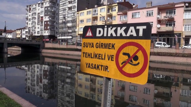 Irak uyruklu anne ile kızı Porsuk Çayı'na düştü - ESKİŞEHİR