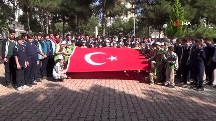 Öğrencilerden 'Barış Pınarı Harekatına' dualı destek