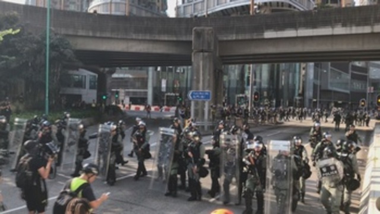La Policía de Hong Kong prohíbe una manifestación prevista para el domingo