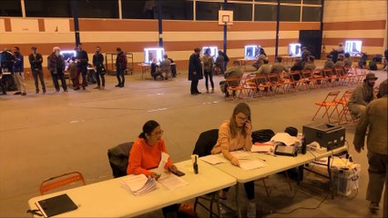 Le parcours d'un figurant pour le casting du film Eiffel