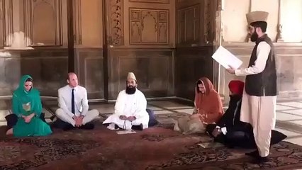 The Royal Couple Of United Kingdom Listen Tilwat E Quran In Badshahi Mosque Lahore Pakistan.