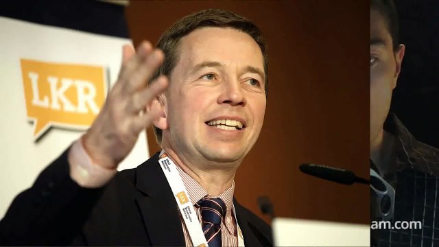 AfD Co-Founder Bernd Lucke Could Not Even Give Macroeconomics Lecture on Wednesday