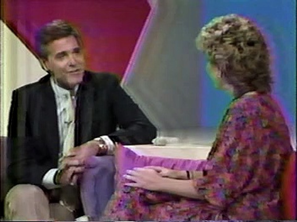 Lori starts, 1985