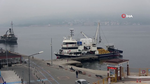 Çanakkale Boğazı sis sebebiyle çift yönlü gemi trafiğine kapatıldı