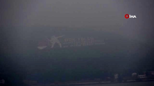 Çanakkale Boğazı sis sebebiyle çift yönlü gemi trafiğine kapatıldı