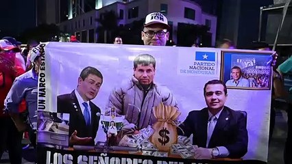 Protestas en Honduras piden renuncia de presidente al que acusan de narco