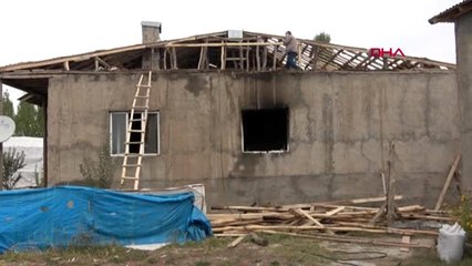 Hakkari anne, kızını alevlerden son anda kurtardı