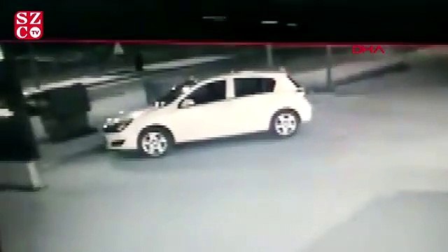 Üniversiteli 2 kızın hayatını kaybettiği kaza kamerada